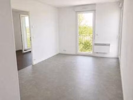 location appartement 2 pièces à louvigny (14111) : à louer 2 pièces / 34m² louvigny