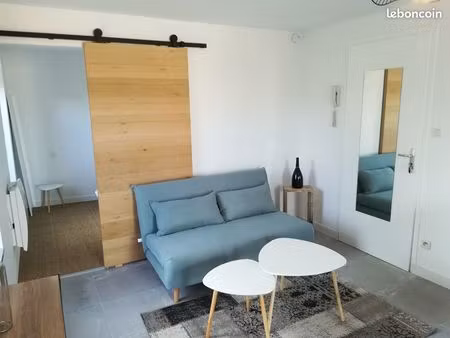 t2 meublé 25m² avec terrasse