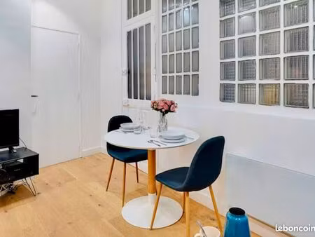 deux pièces de 38 m2  idéalement situé à lacuée  paris 12e