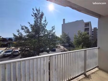appartement 4 pièces 79 m²