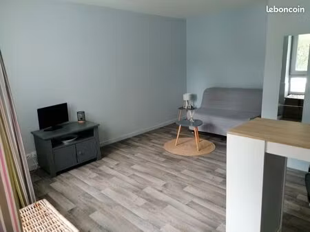 f1 meuble