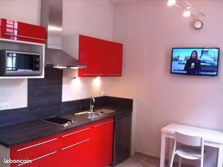 studio 1 pièce 19 m²