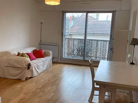 appartement 1 pièce 37 m²