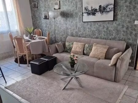 chambre 1 pièce 70 m²