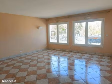 appartement 2 pièces 56 m²