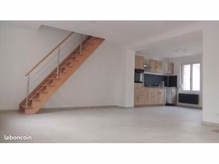 ? à louer – maison de ville semi mitoyenne rénovée - hallines