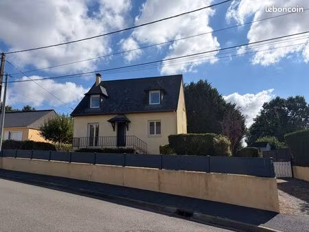 maison 4 chambres rénovée avec jardin et sous sol – mézangers - 800