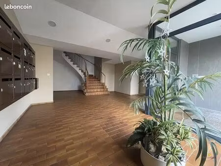 appartement 1 pièce 28 m²