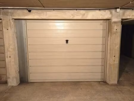 garage centre ville