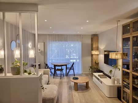 t3 traversant de 74 5 m2 avec balcon chambéry centre