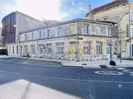 maison  appartement ou local pro de 240m2