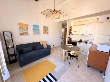 location meublée appartement 2 pièces 41.03 m² à nice (06000)  1 280 €