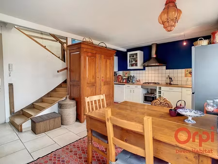 location appartement 3 pièces 81.31 m² à villefranche-sur-saone (69400)  702 €