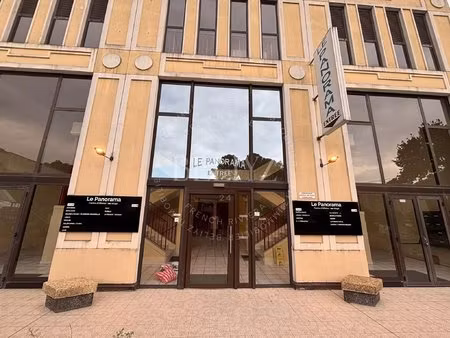 mougins – bureaux au sein de la résidence le panorama