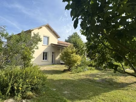 vente maison 8 pièces 212 m² à les clouzeaux (85430)  236 500 €