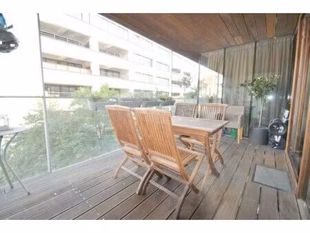 appartement à louer avec terrasse et 2 chambres   bruxelles (vbe50375)
