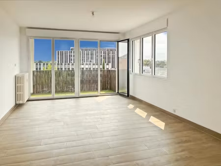 vente appartement 3 pièces 64 m² à poitiers (86000)  149 200 €