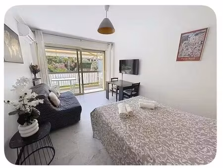 antibes la salis - studio avec terrasse de 8m²