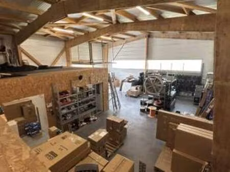 vente bureaux et commerces à château-gontier (53200) : à vendre / 250m² château-gontier