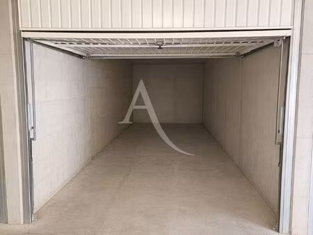 a louer box double ferme- horizon vallon