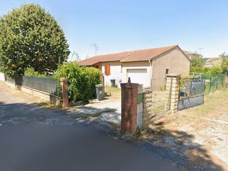 location maison 4 pièces  80.00m²  plaisance