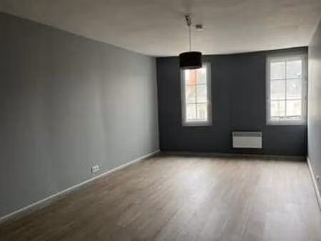 location appartement t1 à angers centre (49000) : à louer t1 / 32m² angers centre