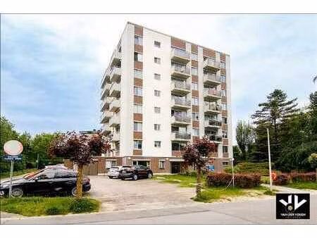 2 slaapkamer appartement met prachtig uitzicht!!