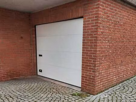 parking/boxe de garage