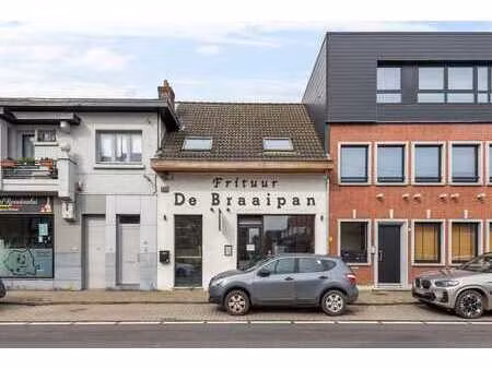 commerce avec appartement