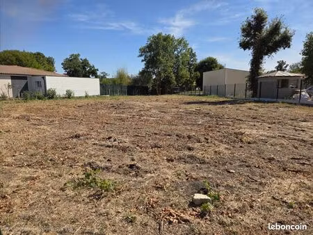 terrain 1 189 m² saint andre de cubzac