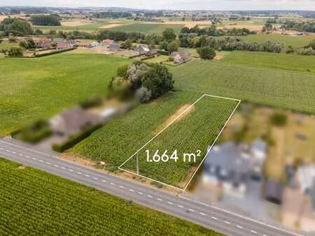terrain à bâtir à vendre de 16a 64ca