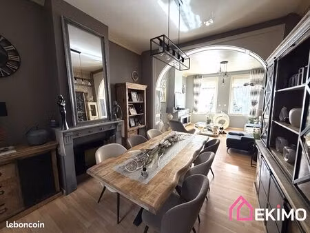maison de ville 5 pièces 158 m²