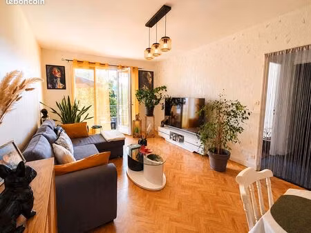 appartement 2 pièces 53 m²