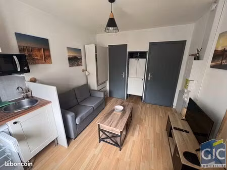 studio 1 pièce 16 m²
