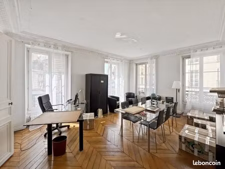bureaux 96 m²