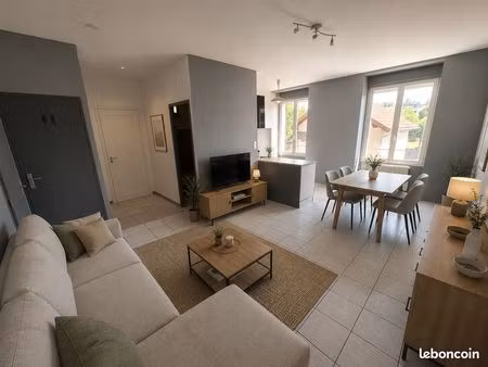 appartement t4 climatisé centre ville heyrieux