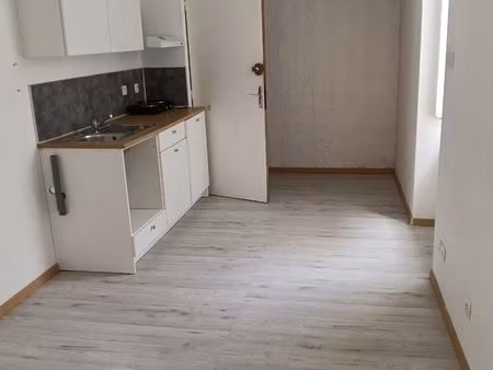 location t1 studio non meublé