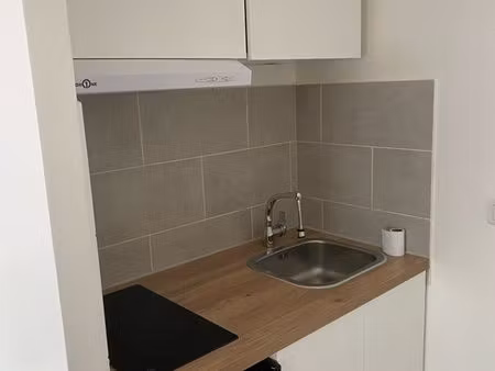 loue studette 12m2 meublé
