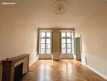 appartement 2 pièces 57 m²