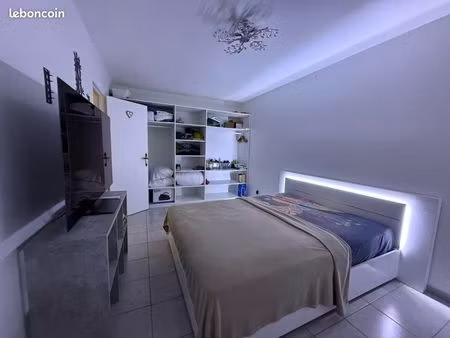 appartement tout option