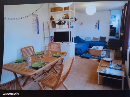 petite maison meublée dans propriété
