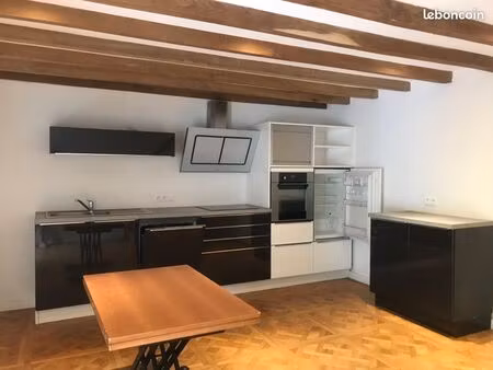 à louer maison stangalard 65 m2