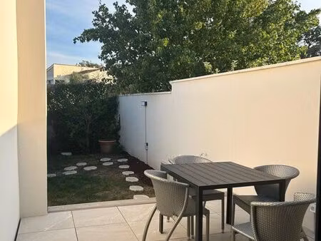 à louer maison meublée