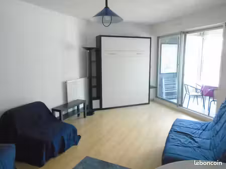 lorient appartement t1 à louer à larmor plage proche commerces et universités