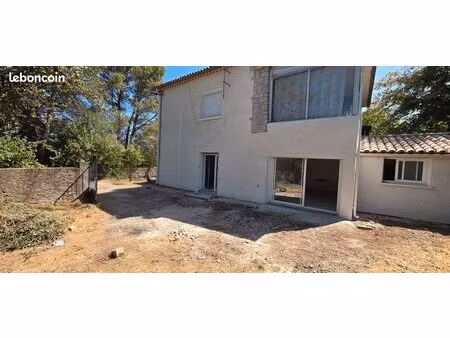 maison t2 de 50m² avec parking et jardin