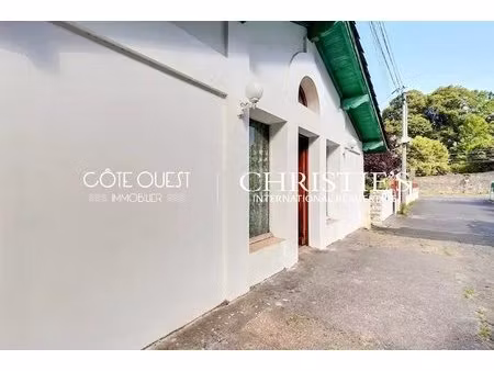 à vendre saint-jean-de-luz - appartement ou local professionnel