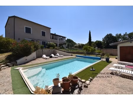 barjac – une propriété de 210 m2 dont un appartement de 70 m2 avec panorama sur les cévenn
