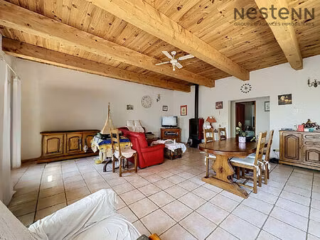 maison de plain-pied 4 pièces - 3 chambres - garage -terrain - ginasservis