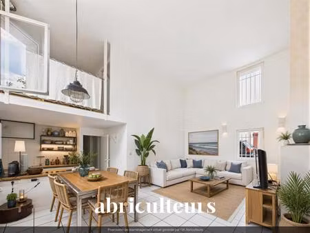 duplex de caractère avec extérieur et beaux volumes en vente en vente à les lilas (93260)