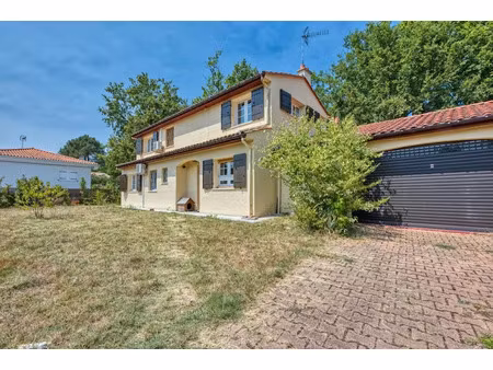 vente maison 5 pièces 165 m² à pessac (33600)  499 900 €
